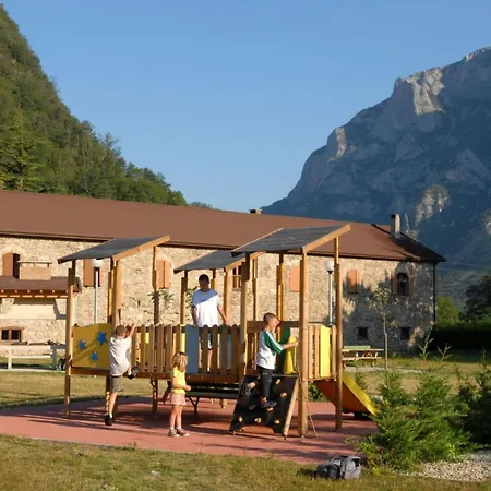 Les Cabannes 3p 4 Resort