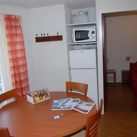 Les Cabannes 3p 4 *